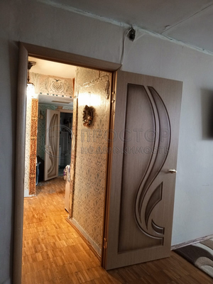 Продам двухкомнатную (2-комн.) квартиру, Вокзальный пер, 8к2, Москва г