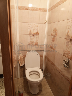 Продам двухкомнатную (2-комн.) квартиру, Вокзальный пер, 8к2, Москва г