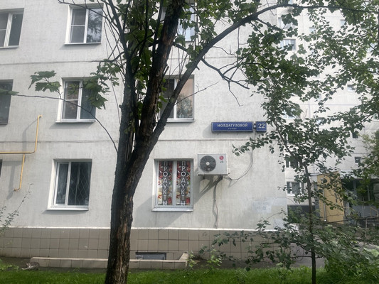 Продам однокомнатную (1-комн.) квартиру, Молдагуловой ул, 22к3, Москва г