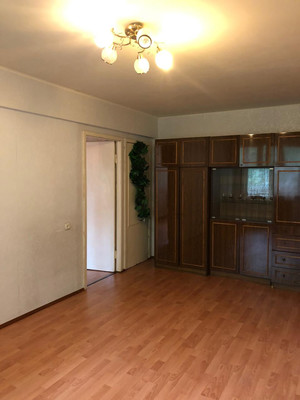 Продам трехкомнатную (3-комн.) квартиру, Большая Санкт-Петербургская ул, 28к4, Великий Новгород г