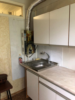 Продам трехкомнатную (3-комн.) квартиру, Большая Санкт-Петербургская ул, 28к4, Великий Новгород г