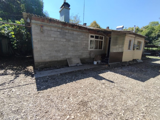 Продам трехкомнатную (3-комн.) квартиру, Партизанская ул, 2, Апшеронск г