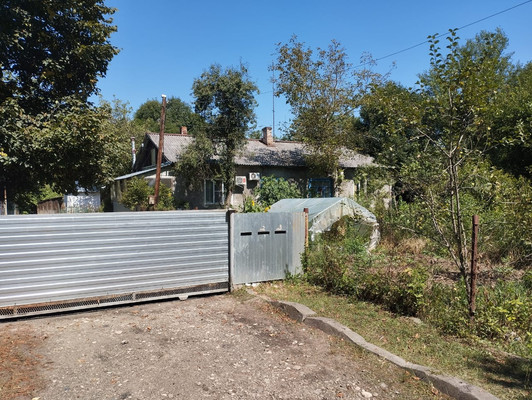 Продам трехкомнатную (3-комн.) квартиру, Партизанская ул, 2, Апшеронск г