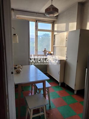 Продам однокомнатную (1-комн.) квартиру, Славы пр-кт, 16, Санкт-Петербург г
