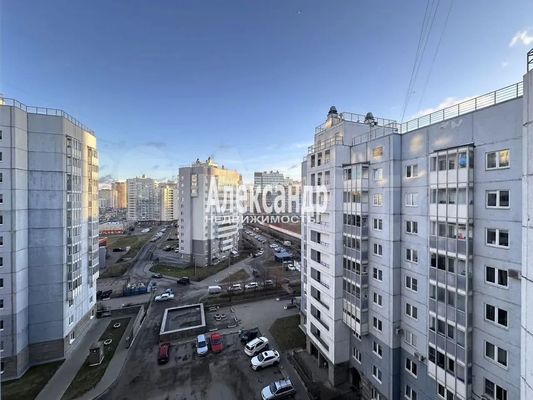 Продам двухкомнатную (2-комн.) квартиру, Оптиков ул, 52к1, Санкт-Петербург г