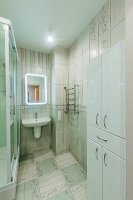 Продам двухкомнатную (2-комн.) квартиру, Академика Губкина ул, 18Б, Казань г