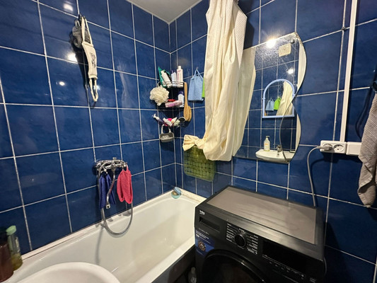 Продам трехкомнатную (3-комн.) квартиру, Кабардинская ул, 135, Нарткала г