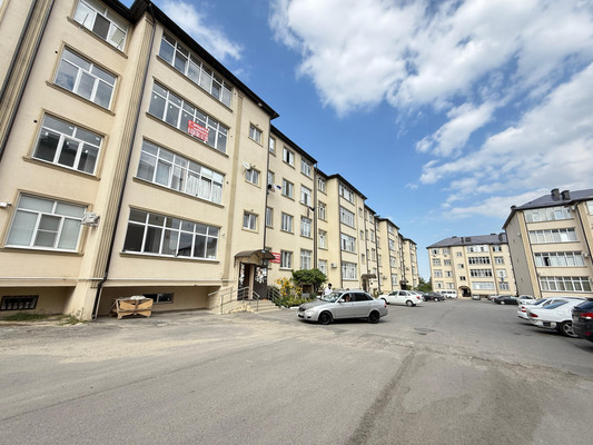Продам однокомнатную (1-комн.) квартиру, Солнечная ул, 10к6, Нальчик г