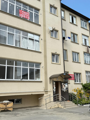 Продам однокомнатную (1-комн.) квартиру, Солнечная ул, 10к6, Нальчик г