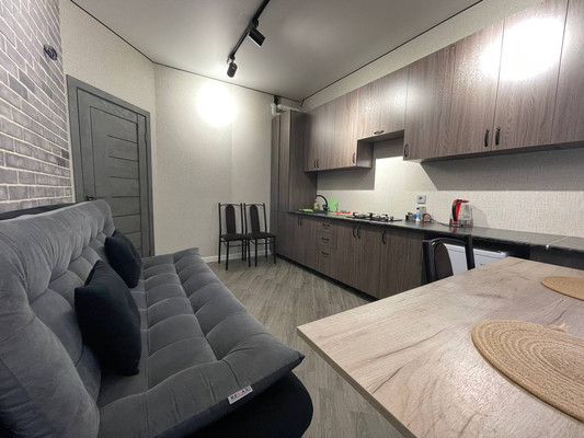 Продам однокомнатную (1-комн.) квартиру, Тлостанова ул, 32, Нальчик г