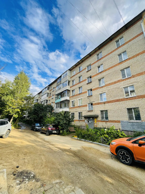 Продам двухкомнатную (2-комн.) квартиру, 50 лет Октября (Климовск мкр.) пр-кт, 22, Подольск г