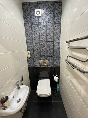 Продам трехкомнатную (3-комн.) квартиру, Красного Маяка ул, 22к2, Москва г