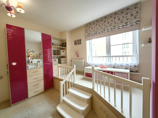 Продам трехкомнатную (3-комн.) квартиру, Альберта Камалеева пр-кт, 28, Казань г