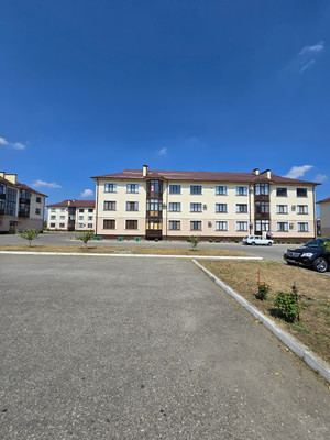 Продам двухкомнатную (2-комн.) квартиру, им. Сижажева М.В. ул, 40, Чегем г