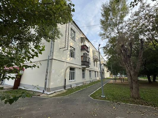 Продам комнату в 3-комн. квартире, Дементьева ул, 27, Казань г