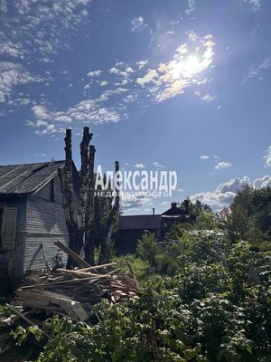 Продам часть дома, Южная ул, 13, Гатчина г, 49 км от города