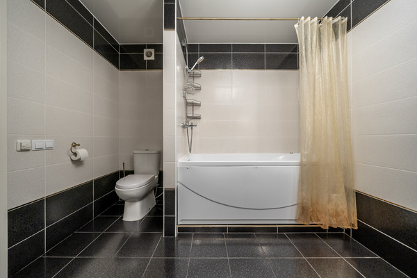 Продам двухкомнатную (2-комн.) квартиру, Фермское ш, 32А, Санкт-Петербург г