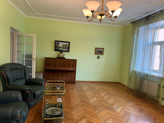 Продам многокомнатную квартиру, 4-я Красноармейская ул, 3, Санкт-Петербург г