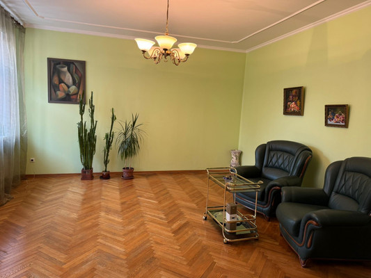 Продам многокомнатную квартиру, 4-я Красноармейская ул, 3, Санкт-Петербург г