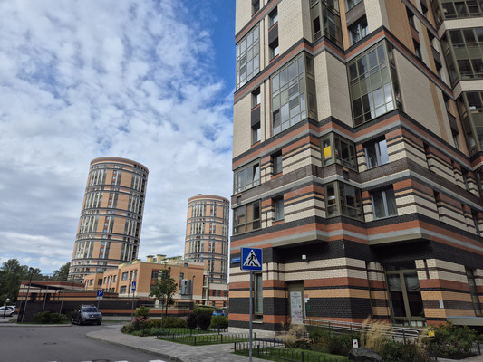 Продам однокомнатную (1-комн.) квартиру, Коломяжский пр-кт, 5к3, Санкт-Петербург г