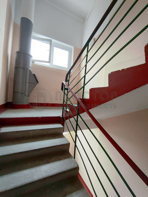 Продам двухкомнатную (2-комн.) квартиру, Неманский проезд, 3, Москва г