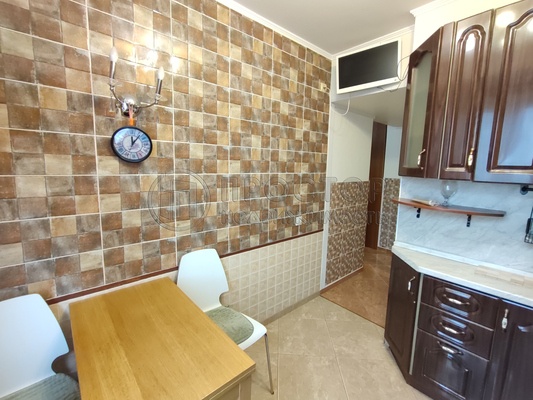 Продам двухкомнатную (2-комн.) квартиру, Неманский проезд, 3, Москва г
