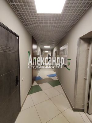Продам однокомнатную (1-комн.) квартиру, Плесецкая ул, 10, Санкт-Петербург г