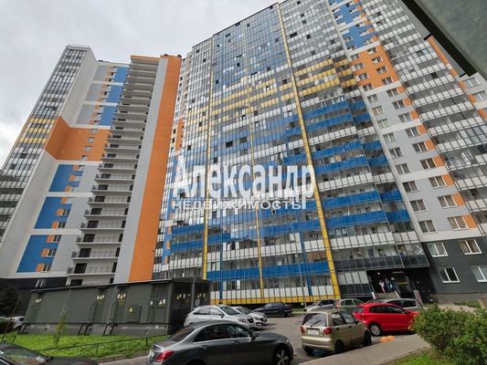 Продам однокомнатную (1-комн.) квартиру, Плесецкая ул, 10, Санкт-Петербург г