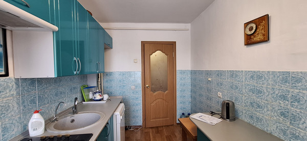 Продам двухкомнатную (2-комн.) квартиру, Паровозная ул, 80, Ишим г