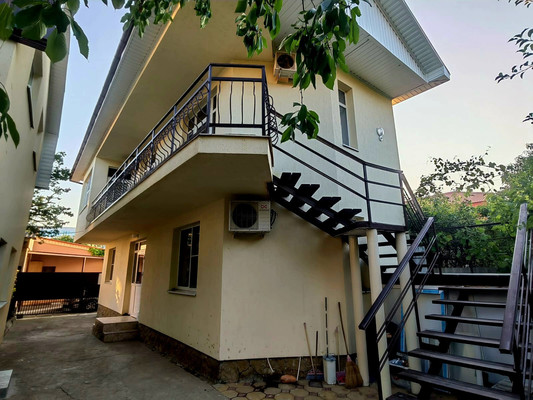 Продам гостиницу 215 м2, Благодарный пер, 17, Анапа г