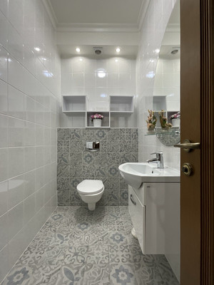 Продам многокомнатную квартиру, Трубная ул, 26к1, Москва г