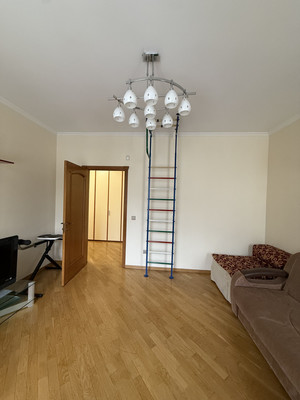 Продам многокомнатную квартиру, Трубная ул, 26к1, Москва г