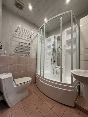 Продам многокомнатную квартиру, Трубная ул, 26к1, Москва г