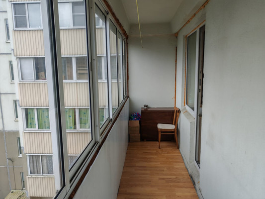 Продам трехкомнатную (3-комн.) квартиру, Октябрьская ул, 81, Колпино г