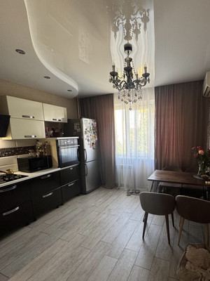 Продам трехкомнатную (3-комн.) квартиру, Мордасовой ул, 9кб, Воронеж г