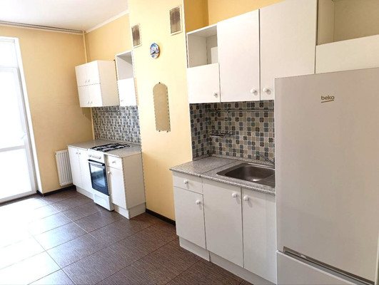 Продам однокомнатную (1-комн.) квартиру, О.Кошевого ул, 15, Калининград г