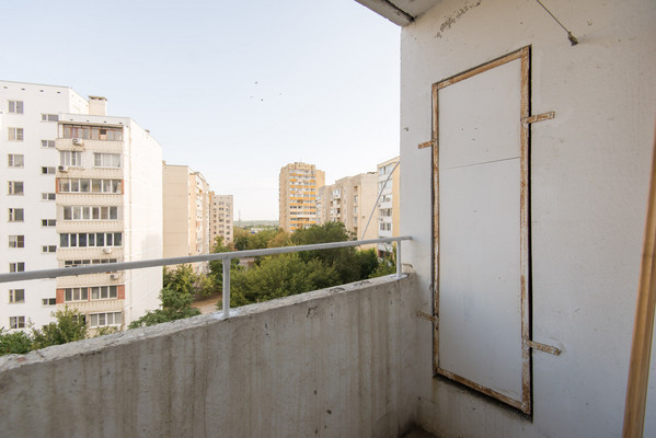 Продам трехкомнатную (3-комн.) квартиру, Горшкова пр-кт, 6в, Ростов-на-Дону г