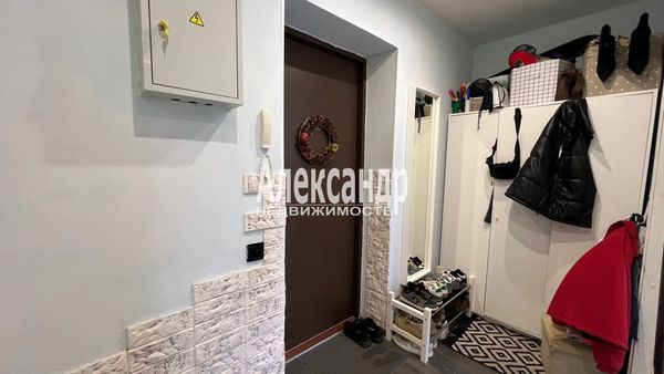 Продам однокомнатную (1-комн.) квартиру, Сайменское ш, 30Б, Выборг г
