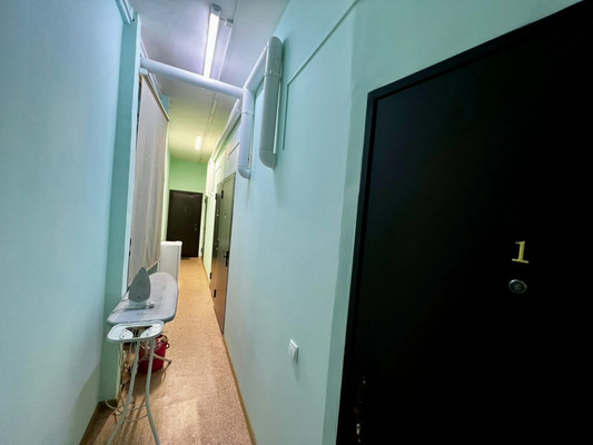 Продам трехкомнатную (3-комн.) квартиру, Обводного канала наб, 96, Санкт-Петербург г