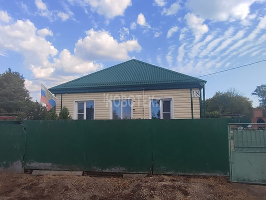 Продам дом, Северная ул, 18, Новоминская ст-ца, 0 км от города