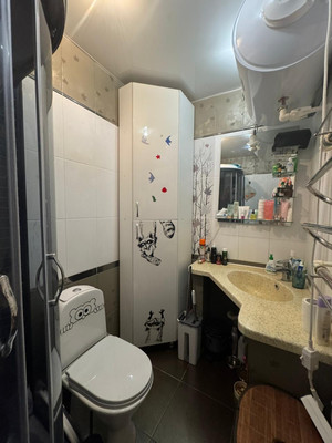 Продам трехкомнатную (3-комн.) квартиру, Свердлова ул, 43, Ишим г