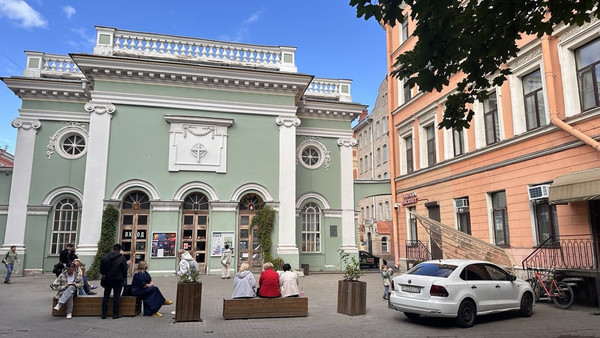 Сдам комнату в 4-комн. квартире, Кирочная ул, 6, Санкт-Петербург г