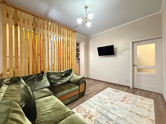 Продам двухкомнатную (2-комн.) квартиру, Ахохова ул, 190Ак3, Нальчик г