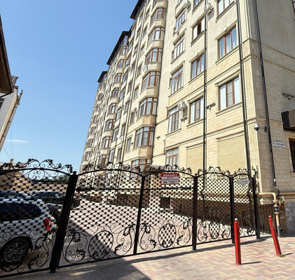 Продам двухкомнатную (2-комн.) квартиру, Ахохова ул, 190Ак3, Нальчик г