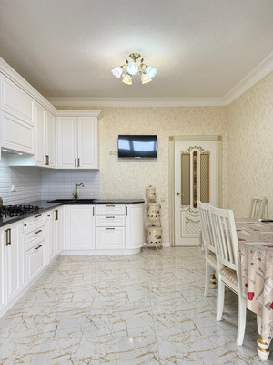Продам двухкомнатную (2-комн.) квартиру, Чернышевского ул, 208, Нальчик г