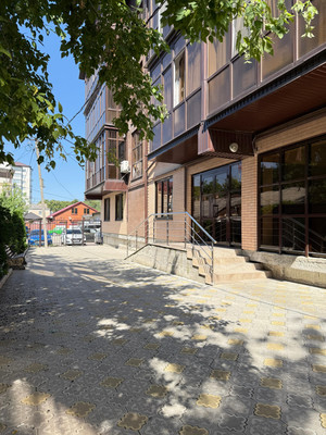 Продам двухкомнатную (2-комн.) квартиру, Чернышевского ул, 208, Нальчик г
