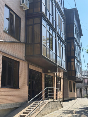 Продам двухкомнатную (2-комн.) квартиру, Чернышевского ул, 208, Нальчик г