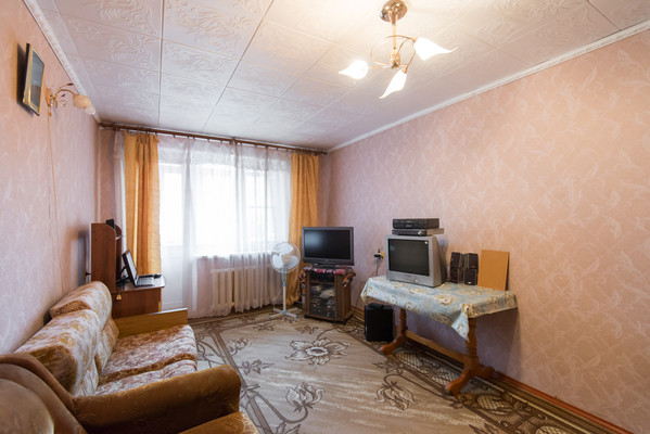 Продам двухкомнатную (2-комн.) квартиру, Северный массив мкр, 6, Батайск г