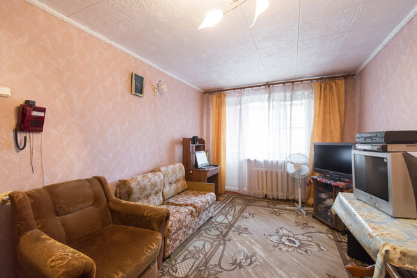 Продам двухкомнатную (2-комн.) квартиру, Северный массив мкр, 6, Батайск г