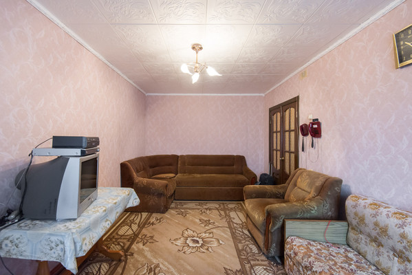 Продам двухкомнатную (2-комн.) квартиру, Северный массив мкр, 6, Батайск г